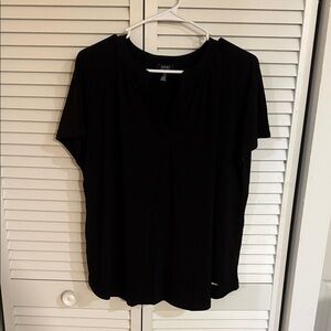 Jones New York Elegant Black Blouse
